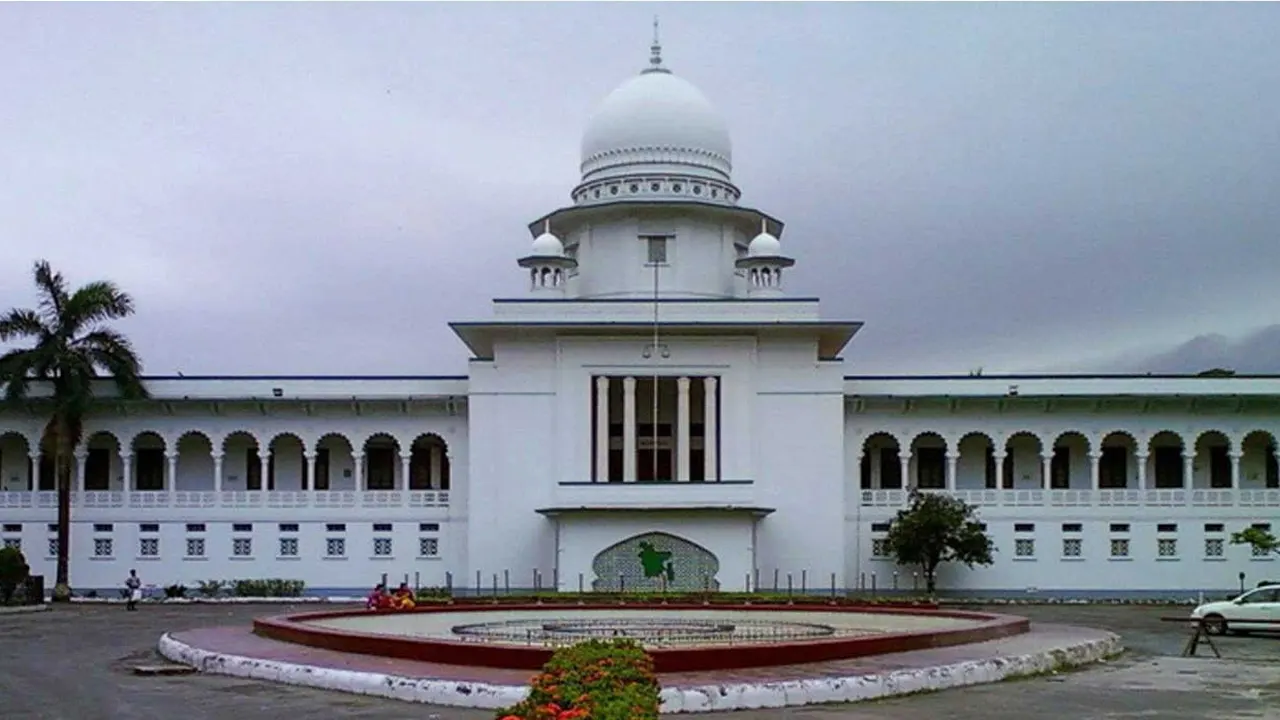 সংবিধানে ফিরছে গণভোট ও তত্ত্বাবধায়ক ব্যবস্থা