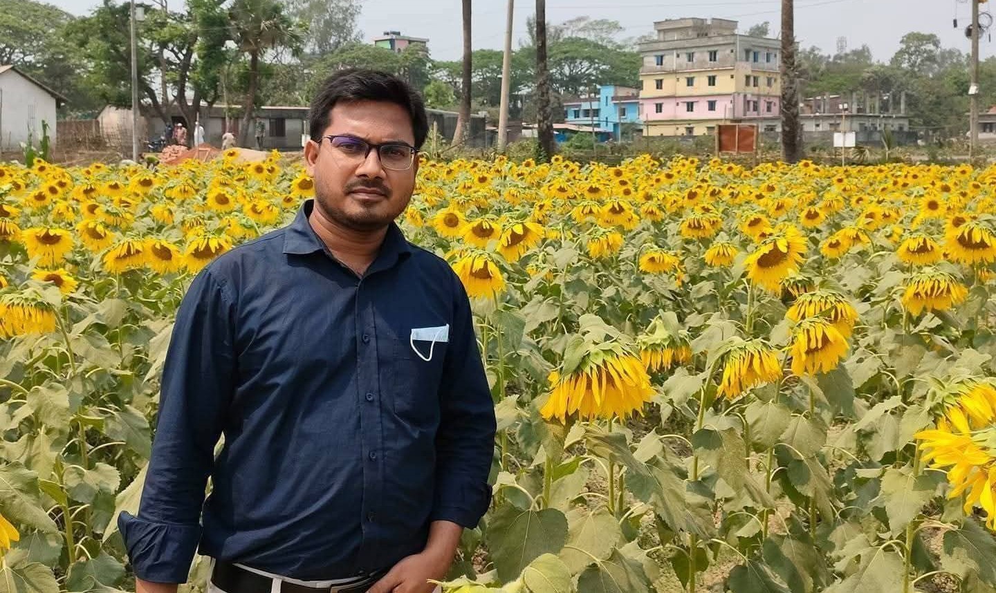 নোয়াখালীতে ট্রাক-মোটরসাইকেল সংঘর্ষে কৃষি কর্মকর্তা নিহত