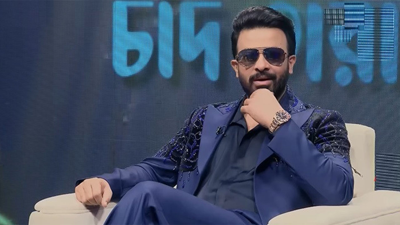 অপূর্ণ প্রেম নিয়ে মুখ খুললেন শাকিব খান